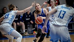 Баскетбольный клуб «Славянка» взял реванш у «Енисея‑2» в Высшей лиге