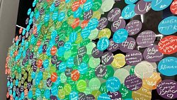 Алексей Текслер передал в библиотеку «Сириус» книги южноуральских авторов