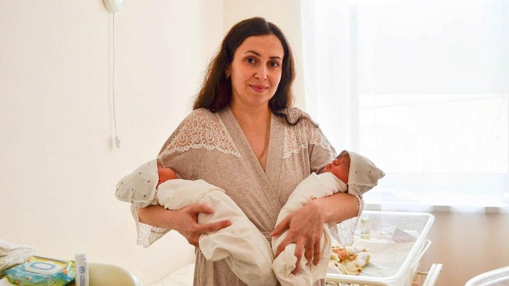 В роддоме клиники ЮУГМУ за день родились две двойни и тройня