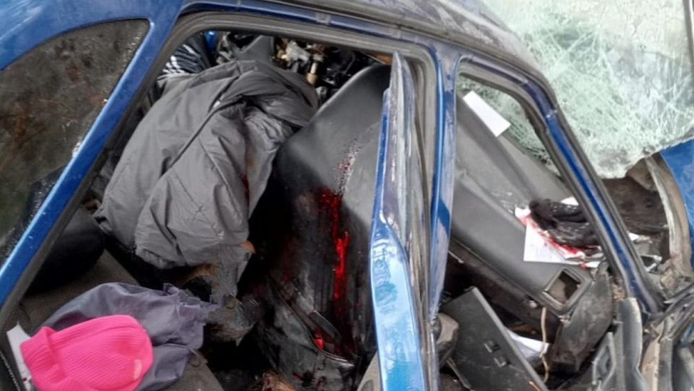 На трассе в Челябинской области погибла семья с детьми