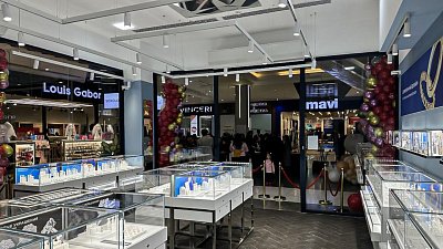 Жительницы Челябинска в подарок себе чаще всего покупают кольца