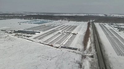 Полицейские запустили беспилотник над теплицами в Красноармейском районе