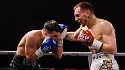 Боксер Константин Пономарев выиграл «Битву на Урале» в Челябинске