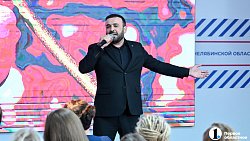 Женам и матерям военнослужащих из Челябинской области устроили предпраздничную фотоссесию