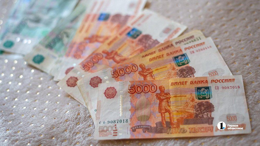 15-летнему подростку из Челябинской области угрожают рассылкой интимного видео