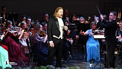 Музыкальная битва теноров и басов прошла на сцене оперного театра в Челябинске