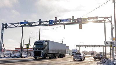 За три года на двух уральских трассах появятся 14 модульных надземных переходов