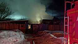 В деревне под Челябинском мужчина погиб на пожаре в частном доме