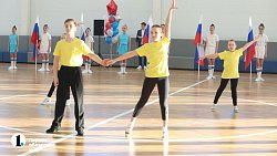 Алексей Текслер открыл физкультурно-оздоровительный комплекс в Долгодеревенском