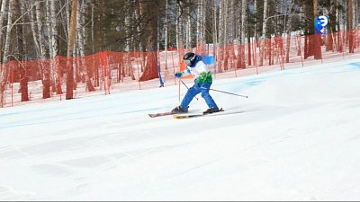 Особенные дети соревнуются на миасских склонах