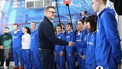 Алексей Текслер открыл в Уйском физкультурно-оздоровительный комплекс с бассейном