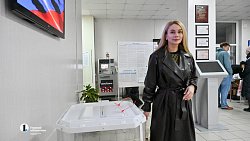 «Голосовать — это традиция». Как принимают участие в выборах президента челябинцы