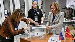 «Голосовать — это традиция». Как принимают участие в выборах президента челябинцы