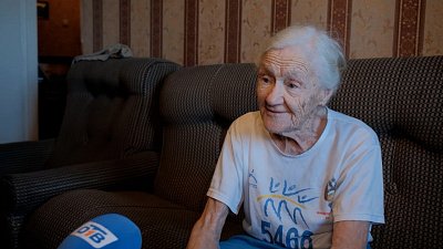 93-летняя челябинка отказалась от голосования на дому и посетила избирательный участок