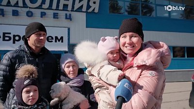 Конькобежка Ольга Фаткулина выиграла смартфон в викторине «Всей семьей — за Челябинск»