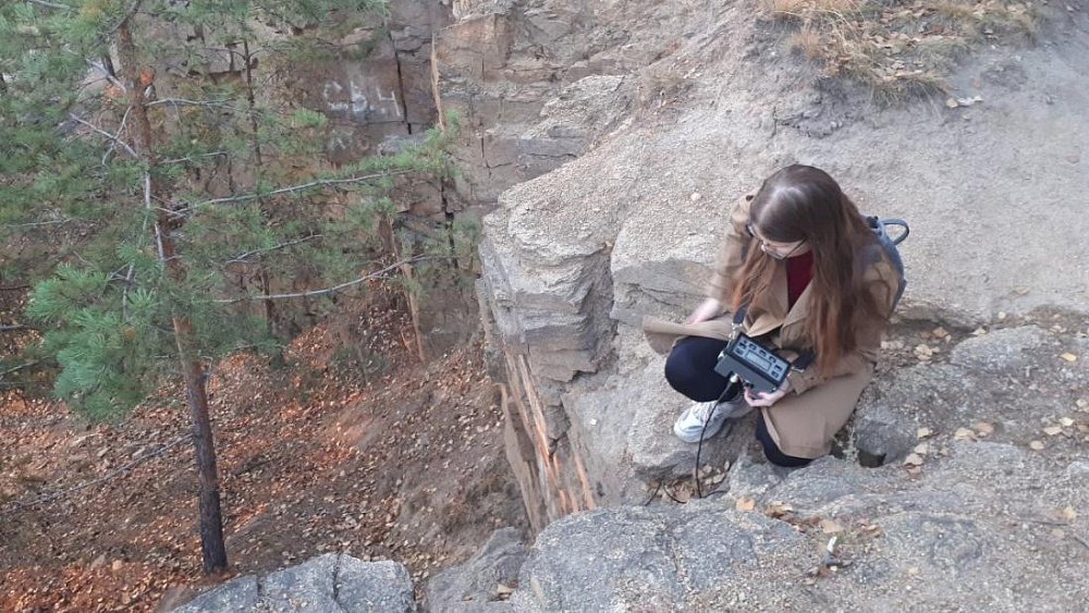 Эколог из ЧелГУ измерила радиацию в Челябинском городском бору