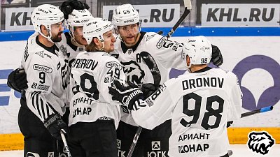 Хоккейный клуб «Трактор» вырвал победу в овертайме у «Динамо» в Кубке Гагарина