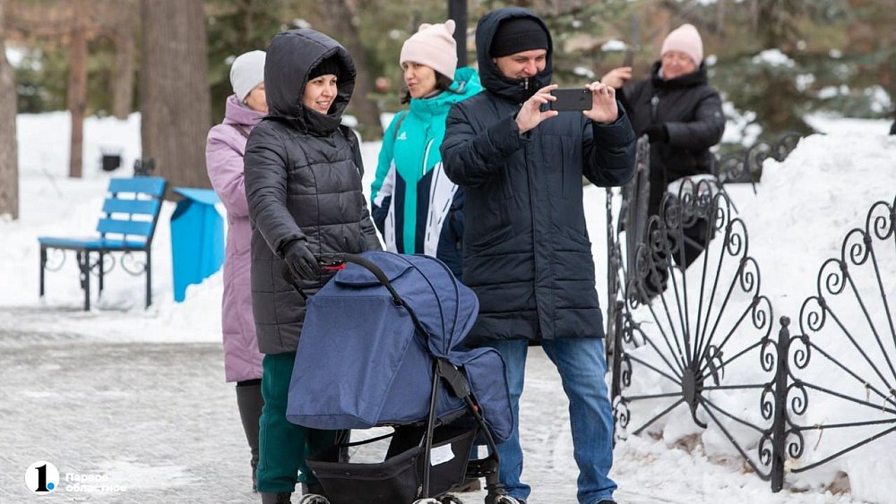 445 мужчин из Челябинской области сидят в декрете вместо женщин