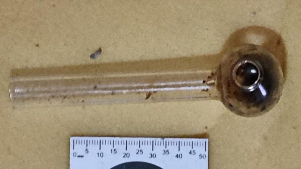 Жительница Магнитогорска организовала наркопритон у себя в квартире