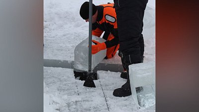 В Челябинской области спасатели готовят водоемы к весеннему половодью