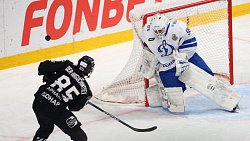 Хоккейный клуб «Трактор» в третий раз подряд выиграл у московского «Динамо»