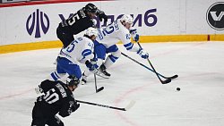 Хоккейный клуб «Трактор» в третий раз подряд выиграл у московского «Динамо»