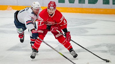 Николай Голдобин помог «Спартаку» выиграть у «Металлурга» в Кубке Гагарина