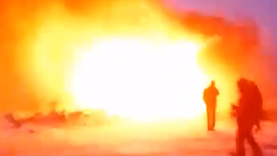 Автобус с людьми вспыхнул в Челябинской области