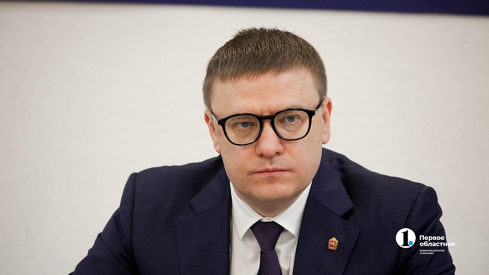 Алексей Текслер поздравил сотрудников военкоматов с профессиональным праздником