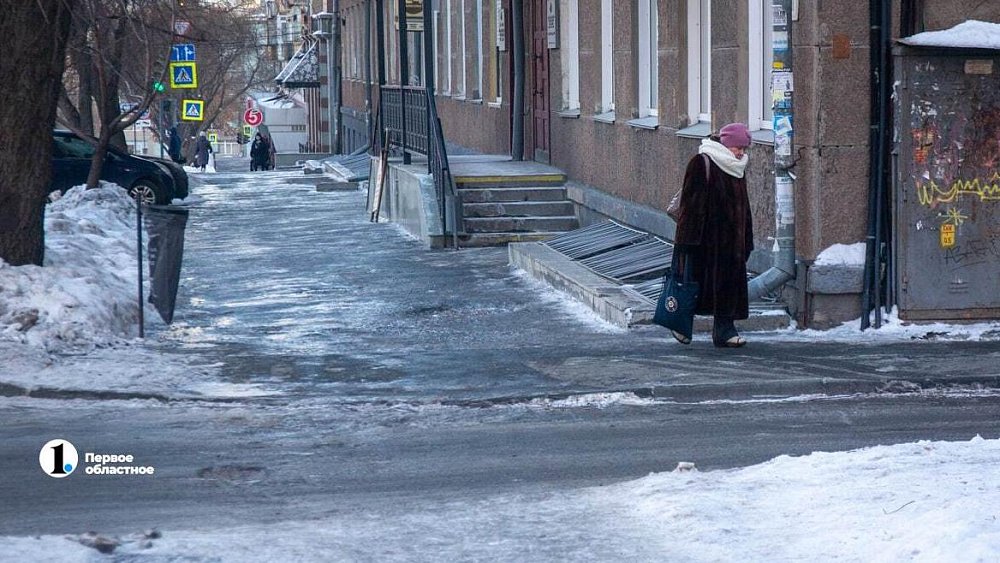 Челябинка взыскала с коммунальщиков 613 тысяч за падение во дворе