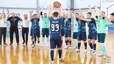 Мини-футбольный клуб «Южный Урал» впервые завоевал бронзу в чемпионате Высшей лиги