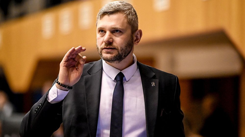 «Челбаскет» расторг контракт с главным тренером команды Евгением Горевым