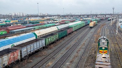 Доля товарооборота России с дружественными странами выросла до 77%