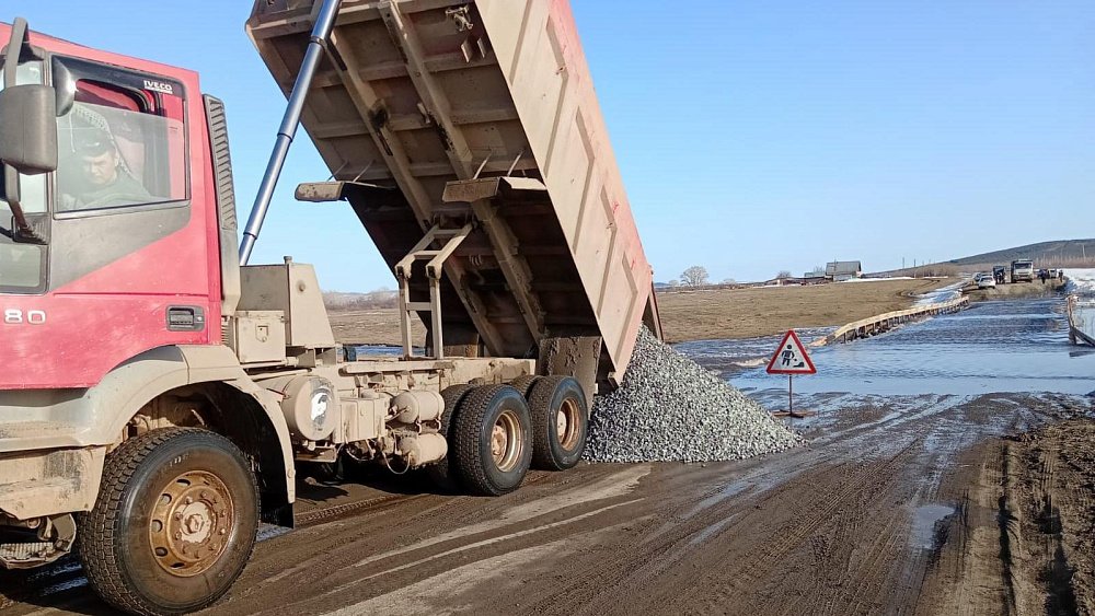 Противопаводковые мероприятия начали в Верхнеуральском районе