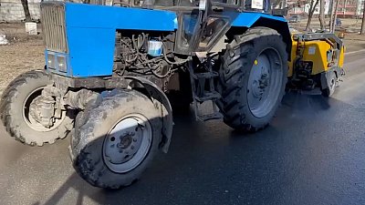 В Челябинске подрядчики приступили к уборке территорий