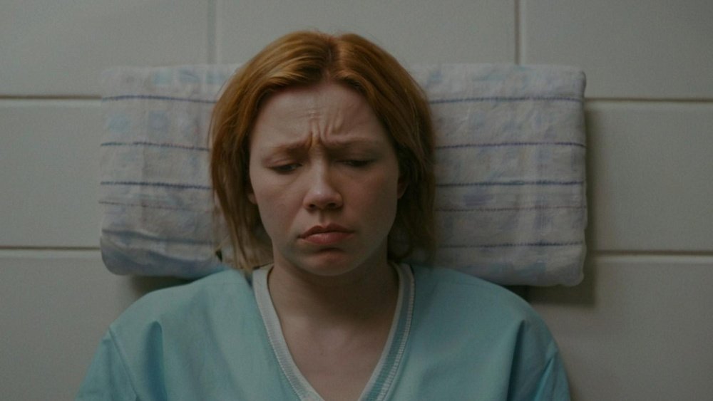 Сильная головная боль может указывать на инсульт