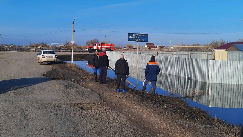 Предприятия Челябинской области безвозмездно отправляют пострадавшим от паводка продукты