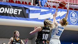 Баскетболистки «Славянки» вышли в полуфинал Высшей лиги