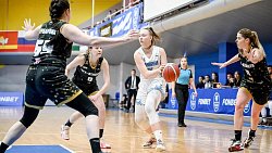 Баскетболистки «Славянки» вышли в полуфинал Высшей лиги