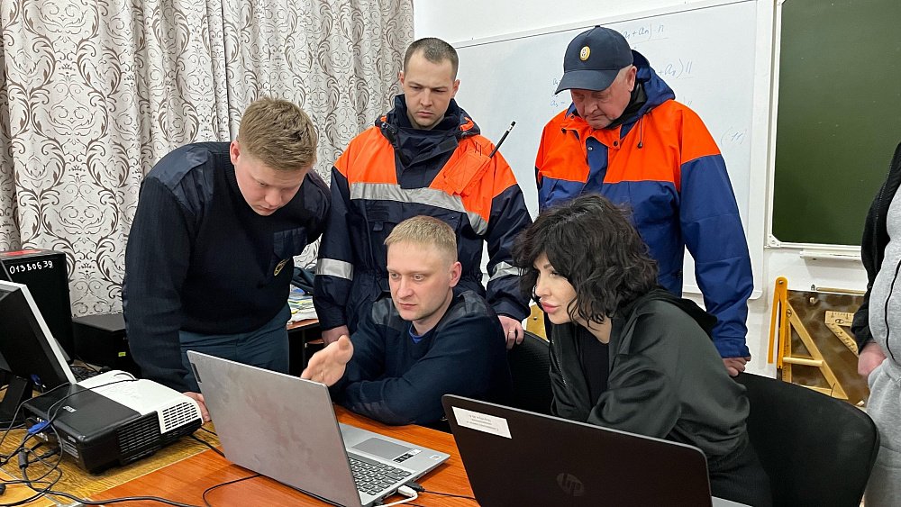 Ирина Текслер посетила пострадавший от подтопления Нагайбакский район