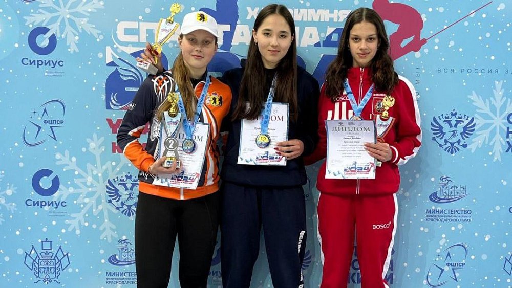 Челябинская спортсменка завоевала золото спартакиады в шорт‑треке