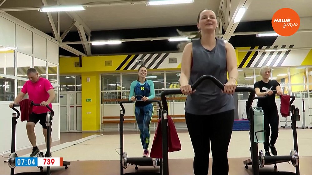 Тренируемся на дорожках в рубрике «Все-на спорт»