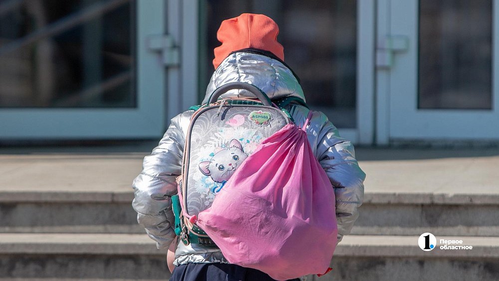 В Челябинской области педагоги бьют тревогу из‑за курящих вейпы школьников