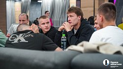 Футболистов «Челябинска» проверили на знание истории клуба