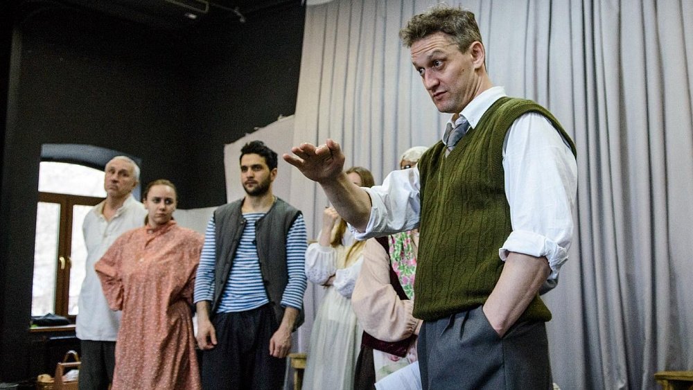 В Челябинском Молодежном театре готовят премьеру о детстве в деревне