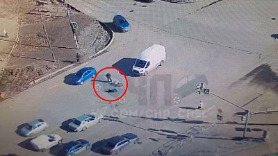 На северо-западе Челябинска велосипедистка попала под колеса машины