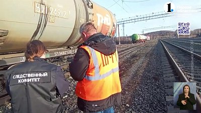 В Челябинской области с рельсов сошла цистерна