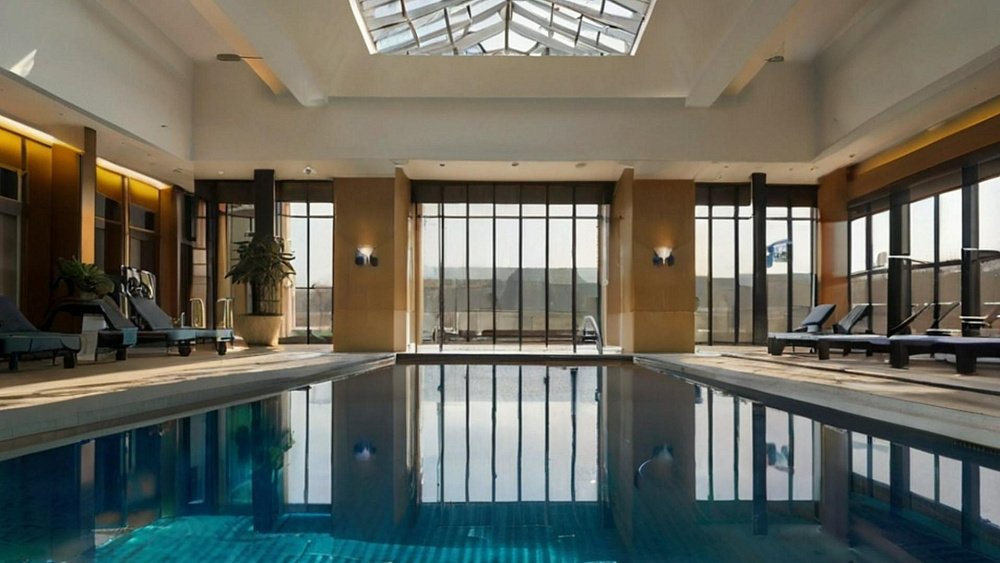 В бассейн лучше ходить без контактных линз