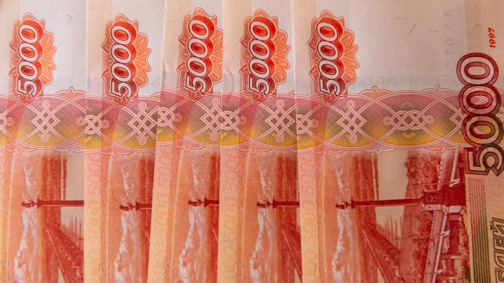 «Магнезит» выплатил 500 тысяч рублей работнику, получившему тяжелую травму глаза