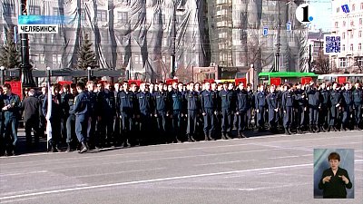 На площади Революции прошла первая репетиция Парада Победы к 9 мая